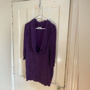 Scoop neck top with sparkles